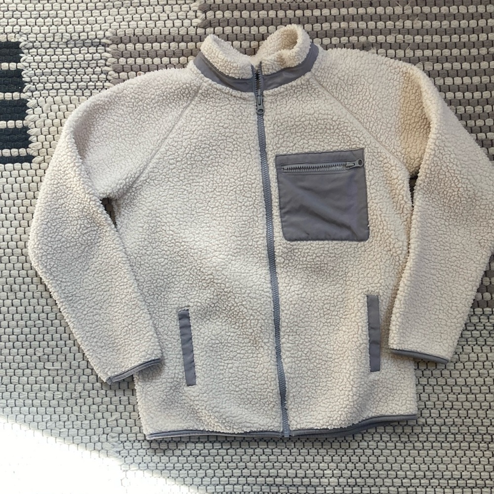 Boys Sherpa size XL 14-16